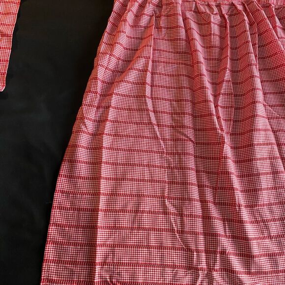 Handmade Red Gingham Apron with Pocket, Retro, Vintage Kitchen Wear OF-11 - Picture 5 of 11
